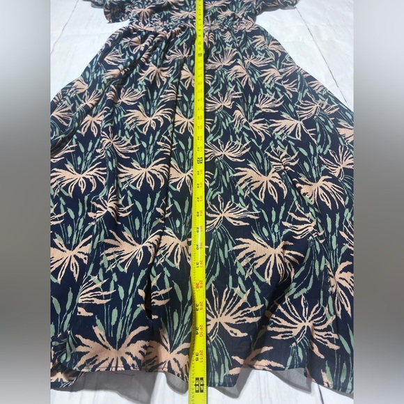 Madewell - Midi Dress in Oasis Palm - Picture 7 of 8